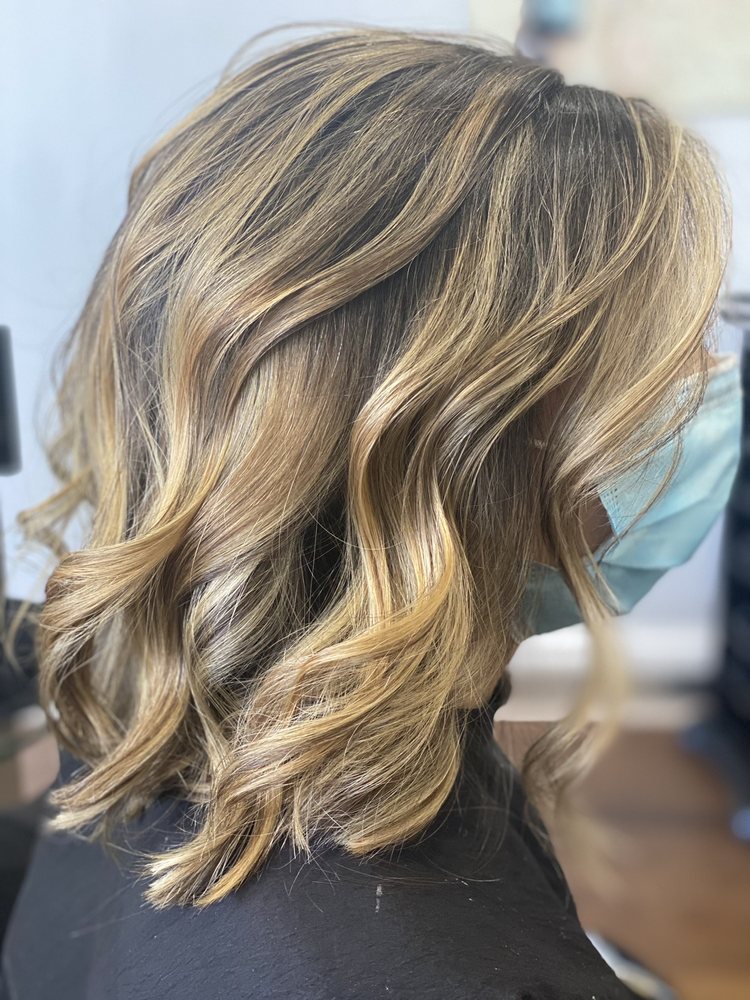 SCISSORS SALON Updated September 2024 49 Photos & 61 Reviews 1023 Oyster Bay Rd, East