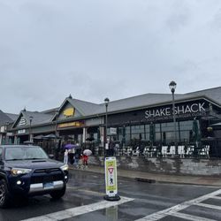 Shake Shack Woodbury Commons