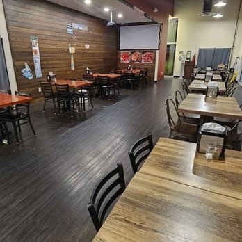 92 Chicken - Inside seating. - Korean Near Me - Pooler, Georgia 92 Chicken - Inside seating. - Korean Near Me - Pooler, Georgia