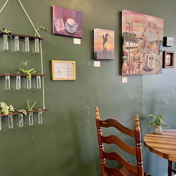 Gather 256 - a dining room with a table and chairs - Cafes Near Me - York, Pennsylvania Gather 256 - a dining room with a table and chairs - Cafes Near Me - York, Pennsylvania