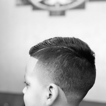 Supreme Barbershop - Barbers Near Me - Arleta, California Supreme Barbershop - Barbers Near Me - Arleta, California