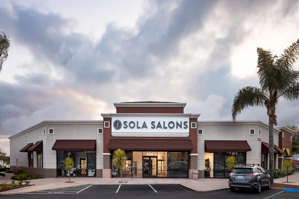 The Electrolysis Expert Logo