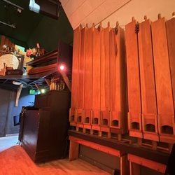 Wurlitzer Woodchest pipes