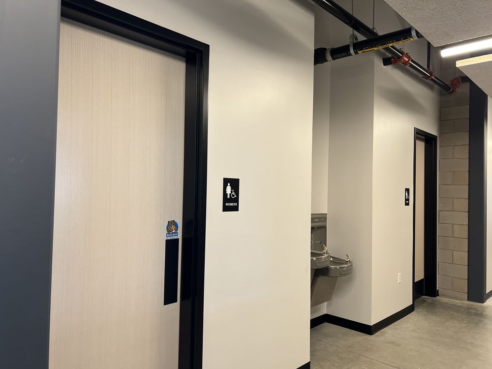 Al’s Dairy Freeze Logo