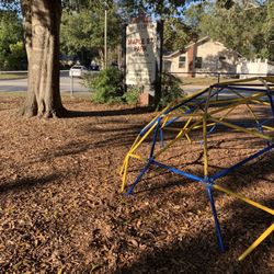 Maple Street Park