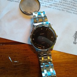 hands that fall off their watches when you replace the battery hands that fall off their watches when you replace the battery
