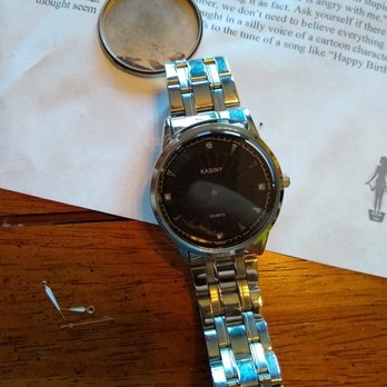 Hudson News - hands that fall off their watches when you replace the battery - Newspapers & Magazines Near Me - San Jose, California Hudson News - hands that fall off their watches when you replace the battery - Newspapers & Magazines Near Me - San Jose, California