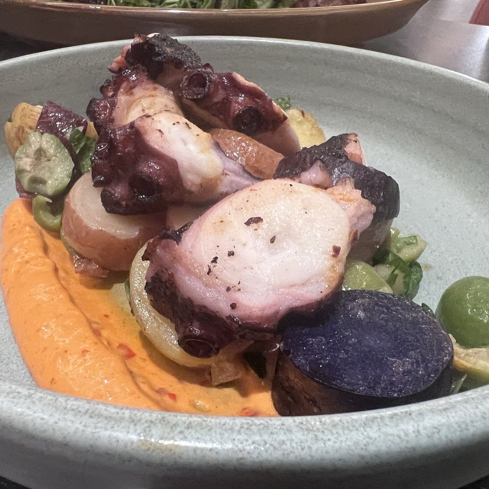 Aiona - Mediterranean Near Me - Sacramento, California