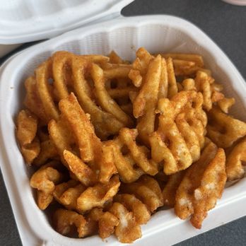 Rooster’s Chicken & Waffles - Waffle Fries - Chicken Wings Near Me - Hartford, Connecticut