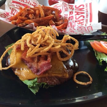 Smashburger - My bread less "bbq, bacon and cheddar", really good burger! - Burgers Near Me - Houston, Texas Smashburger - My bread less "bbq, bacon and cheddar", really good burger! - Burgers Near Me - Houston, Texas