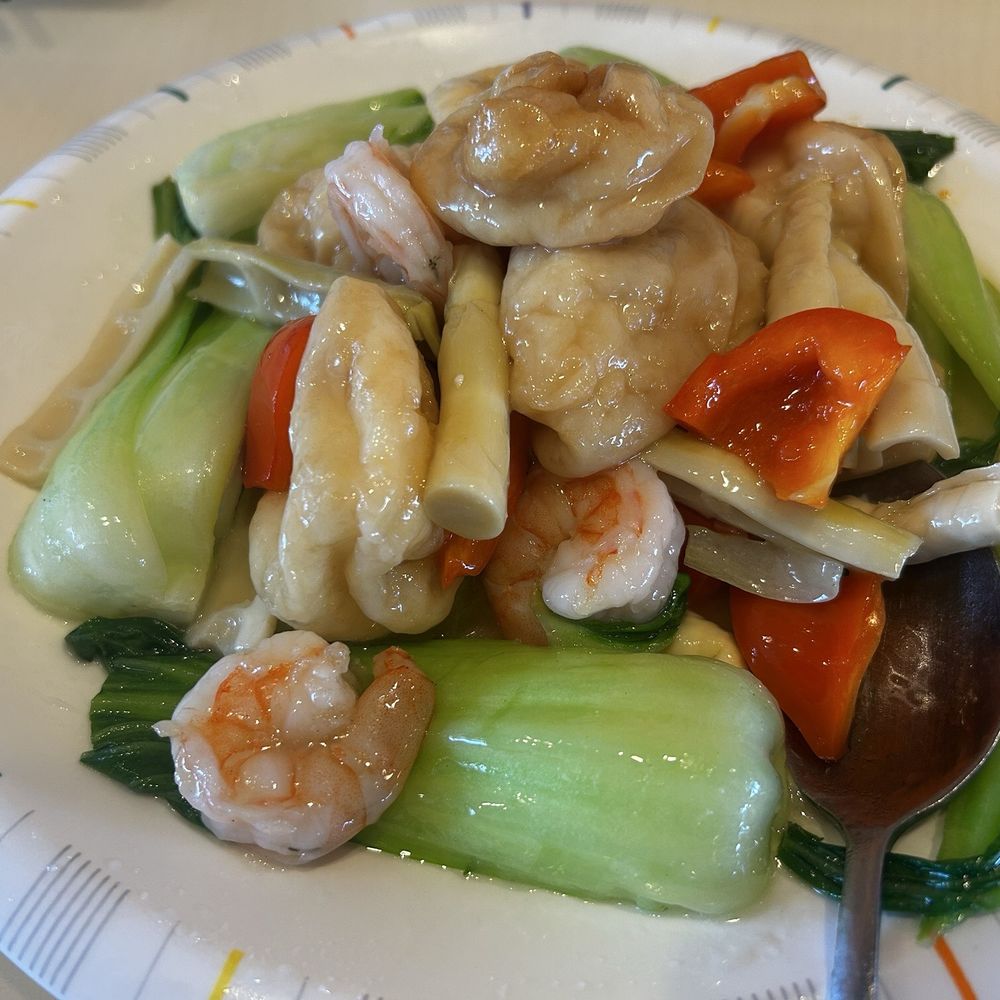 Lulu's Kitchen - Fish maw and shrimp with stir fried vegetables - Szechuan Near Me - Dublin, California