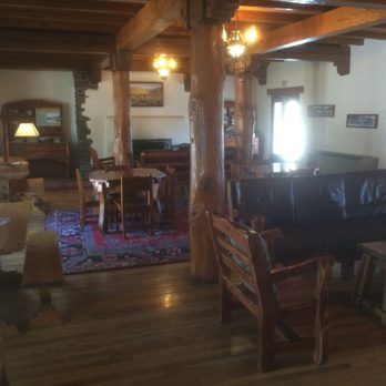 Indian Lodge - Lobby - Hotels Near Me - Fort Davis, Texas Indian Lodge - Lobby - Hotels Near Me - Fort Davis, Texas