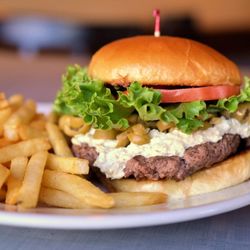 Coach's Bar & Grill
