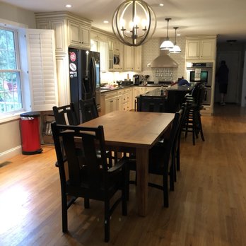 Hubbingtons Furniture - Furniture Stores Near Me - Barrington, New Hampshire