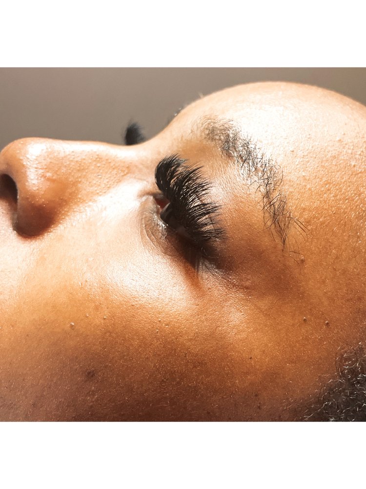 Topazglitz Lashes Logo