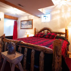 The 1887 Hansen House Bed & Breakfast - Paul Bunyan Room