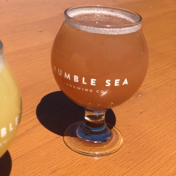 Humble Sea Brewing - Beer Gardens Near Me - Pacifica, California