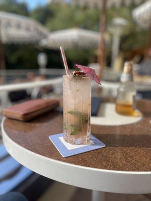 Aft Cocktail Deck by null