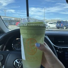 MATCHA COCONUT REFRESHER MATCHA COCONUT REFRESHER