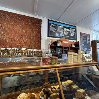 Cafe Society - Inside - Coffee & Tea Near Me - Half Moon Bay, California Cafe Society - Inside - Coffee & Tea Near Me - Half Moon Bay, California