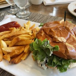 534 Burger 534 Burger