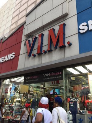 vim sneaker store near me