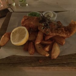 GPT Smokehouse - The Mrs order the fish and chips - all cooked from scratch. Homemade chips - lots of flavour and great value.