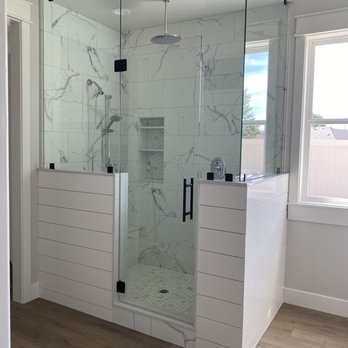 Ceramic Designs by Ron Green - Tiling Near Me - Redding, California