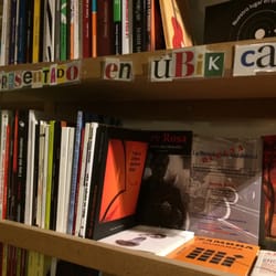 Ubik Café