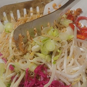Juju - Garlic Ramen Noodles - Tapas/Small Plates Near Me - Durham, North Carolina Juju - Garlic Ramen Noodles - Tapas/Small Plates Near Me - Durham, North Carolina