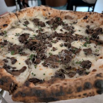 Brick Fire Tavern - Pizza Near Me - Honolulu, Hawaii