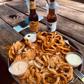 Hondo's - Three crunchy crispy - Bars Near Me - Fredericksburg, Texas