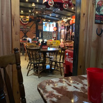 Big Dog's Smokehouse BBQ - Seating area - Barbeque Near Me - Cicero, Indiana Big Dog's Smokehouse BBQ - Seating area - Barbeque Near Me - Cicero, Indiana