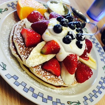 Main Kitchen Cafe - SPEECHLESS - New American Near Me - Granada Hills, California
