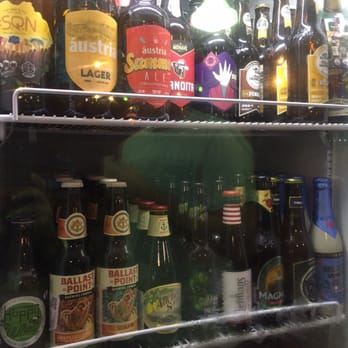 Brewteco - Fridge is fully stocked - Beer Bar Near Me - Rio de Janeiro, RJ