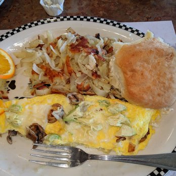 Black Bear Diner Katy - California omelette with hashbrowns and biscuit - Diners Near Me - Katy, Texas