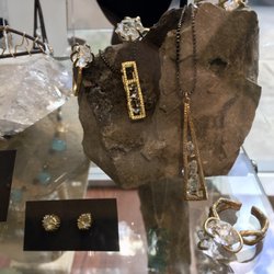 Annick Designs