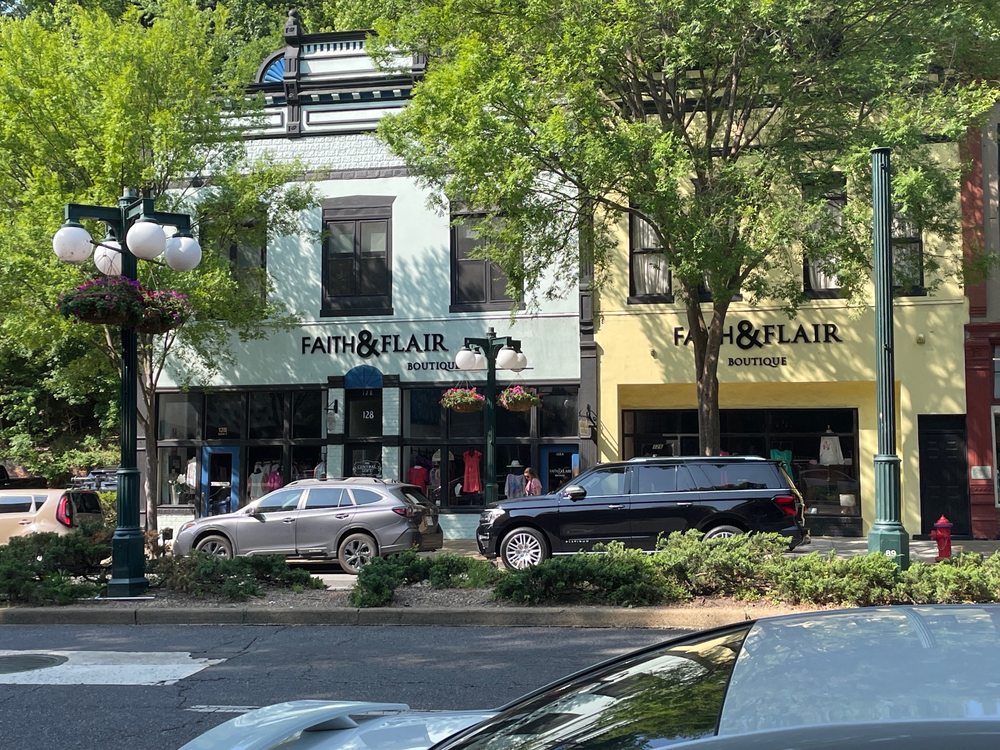 FAITH & FLAIR BOUTIQUE Updated June 2024 126 Central Ave, Hot