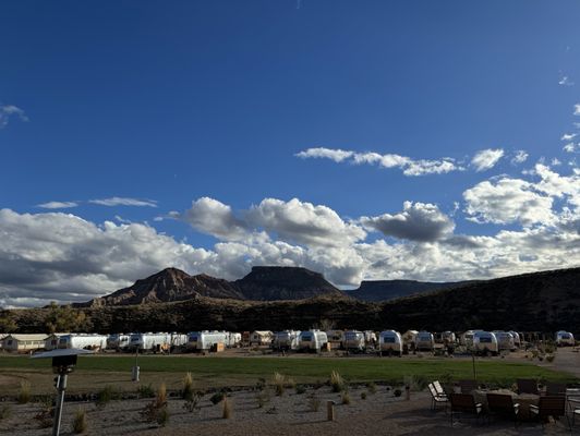 AutoCamp Zion by null