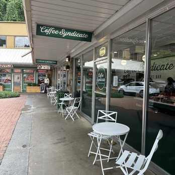 The Coffee Syndicate - Outside seating - Coffee & Tea Near Me - Gatlinburg, Tennessee The Coffee Syndicate - Outside seating - Coffee & Tea Near Me - Gatlinburg, Tennessee