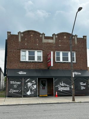 Slyman's Restaurant and Deli by null