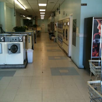 Paradise Laundry - Laundromat Near Me - Sparks, Nevada Paradise Laundry - Laundromat Near Me - Sparks, Nevada