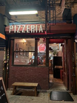 Roebling Pizzeria by null