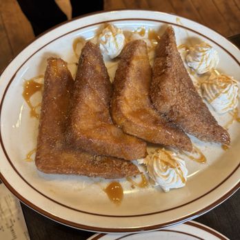 Annie's Cafe - Churro French toast - American Near Me - Riverside, California