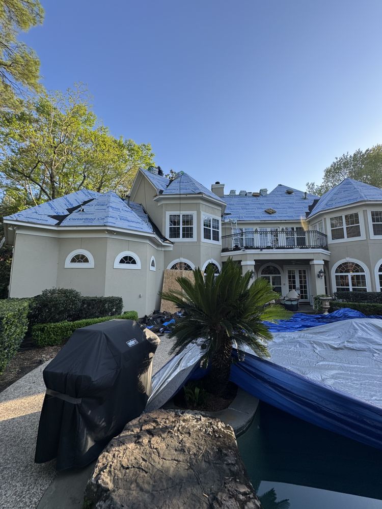 Slide of Rugged Roofing