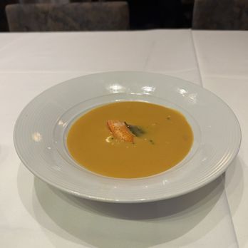 Eddie V's Prime Seafood - Maine Lobster Bisque - Seafood Near Me - Paramus, New Jersey