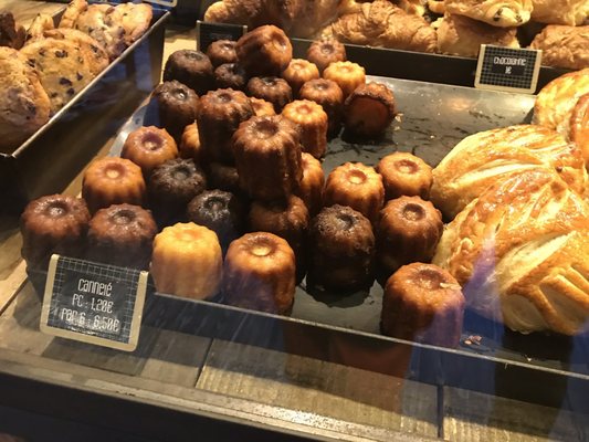LA BOULANGERIE SAINT-MICHEL by null