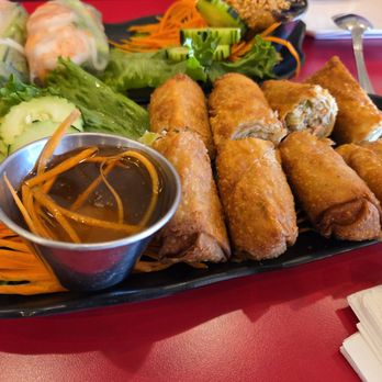 Pho District Cafe - Chicken egg rolls - Vietnamese Near Me - Los Angeles, California