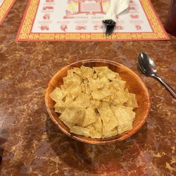 Sino Court - Chips before our meal