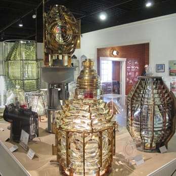Maine Lighthouse Museum - Museums Near Me - Rockland, Maine